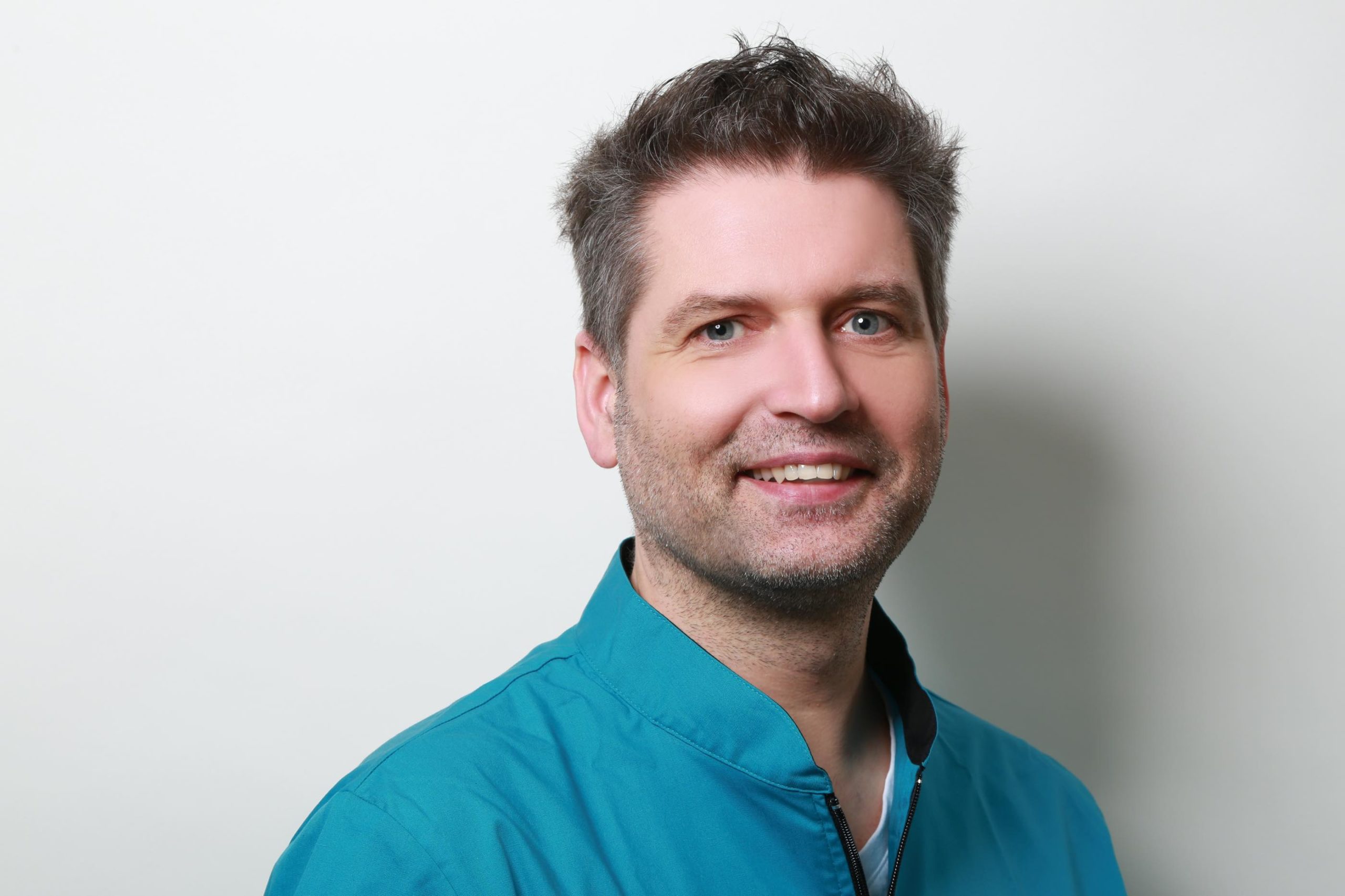 Christian Bender - Zahntechniker-Meister - Zahnmanufaktur Bender